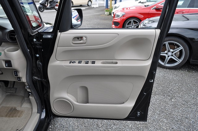 ホンダ N-BOX G.Lパッケージ 黒の中古車販売情報 | 神奈川県伊勢原市に